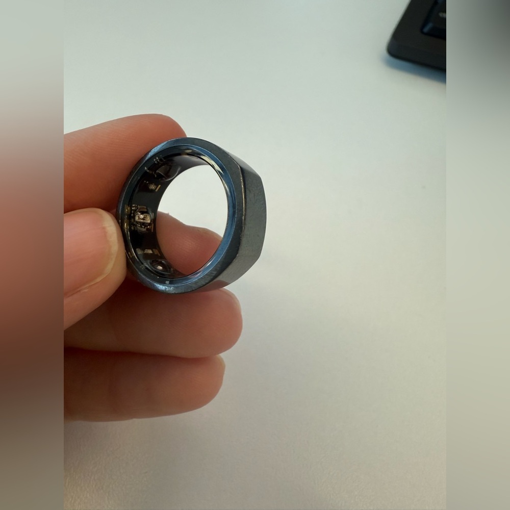 Oura Smart Ring in Matte Black and Silver Interior
